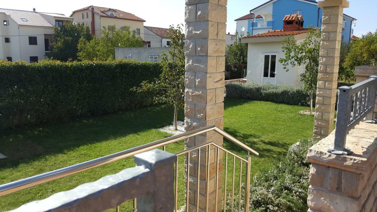 Apartmani M&M Биоград на Мору Екстериор снимка